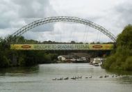 Reading-Festival-2012_0001_The-bridge-over-the-river-thames.jpg